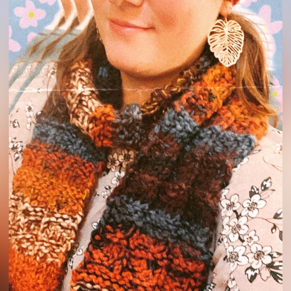 Meet your Posher, Raggedy Annie - Picture 1 of 3